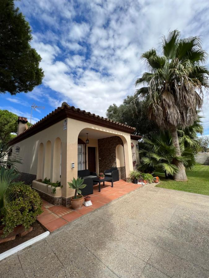 Chalet En La Barrosa, Piscina+Bbq+Grifo De Cerveza Chiclana de la Frontera Exterior photo